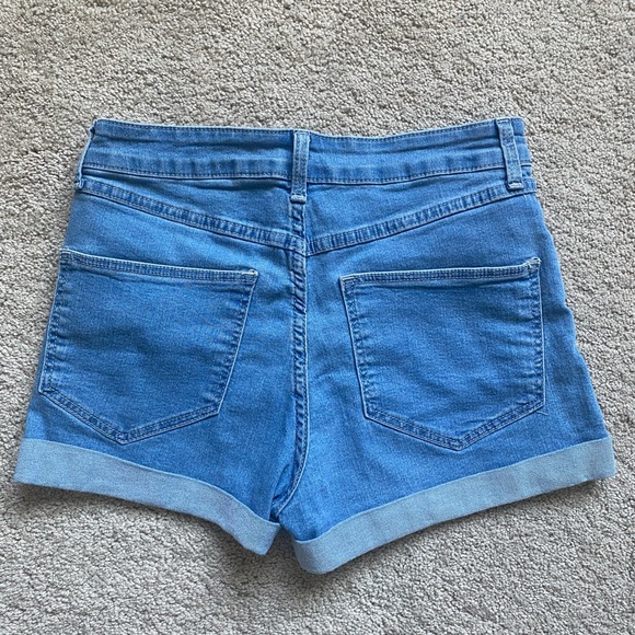 & Denim jean shorts size 4 - Picture 2 of 4